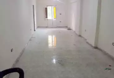 شقق للإيجار - 3 غرف - بالدور 1