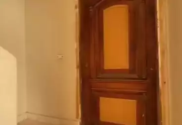 House / Home For sale - 3 rooms