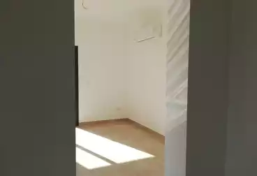 شقق للإيجار - 2 غرف - بالدور 2
