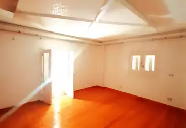 Apartments For sale - 2 rooms - floor 3