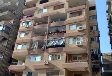 Apartments For sale - 3 rooms - floor 7