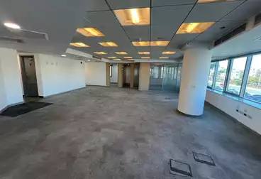 Administrative Building For rent - 7 rooms - floor 0