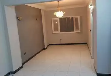 Apartments For sale - 2 rooms - floor 4
