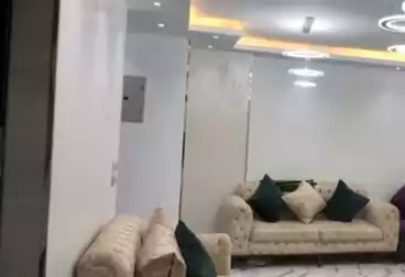 شقق للبيع - 3 غرف - بالدور 1
