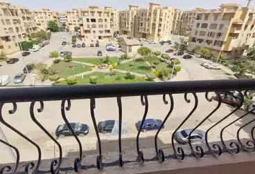 شقق للبيع - 3 غرف - بالدور 4