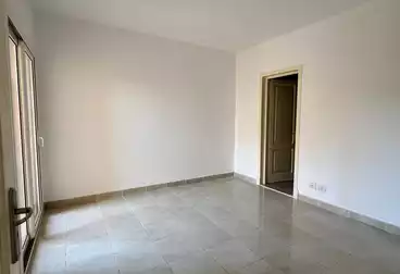 undefined undefined - 2 rooms - floor 2