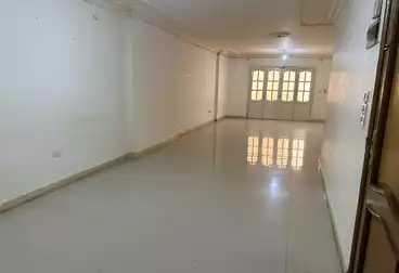 Apartments For sale - 3 rooms - floor 1