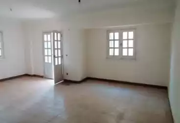 Apartments For sale - 3 rooms - floor 4