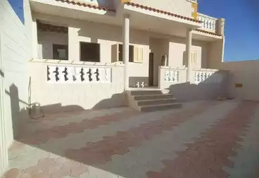 Villas For sale - 4 rooms