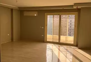 Apartments For rent - 3 rooms - floor 3