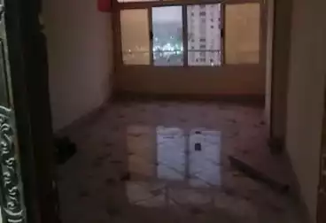 undefined undefined - 2 rooms - floor 8