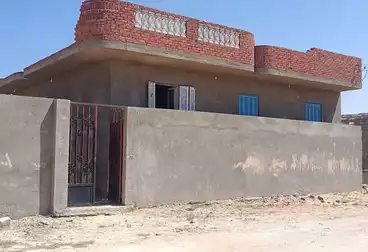 House / Home For sale - 3 rooms