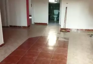 Apartments For sale - 2 rooms - floor 4