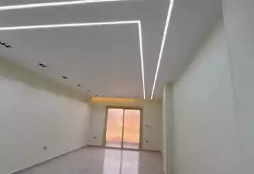 Apartment with Garden For sale - 3 rooms - floor 0