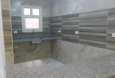 Apartments For sale - 2 rooms - floor 1