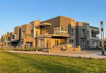 Apartments For sale - 3 rooms - floor 3
