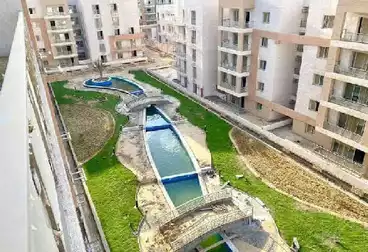 Apartment with Garden For sale - 3 rooms - floor 0