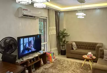 Apartments For sale - 2 rooms - floor 1