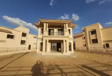 Villas For sale - 6 rooms