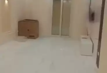 Apartments For sale - 3 rooms - floor 1
