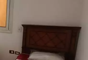 Shared Room For rent - floor 1