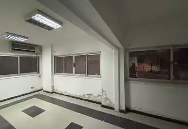 Apartments For sale - 3 rooms - floor 0