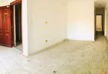 Furnished Apartment For sale - 3 rooms - floor 11
