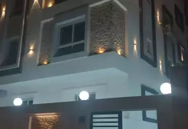 شقق للبيع - 2 غرف - بالدور 5