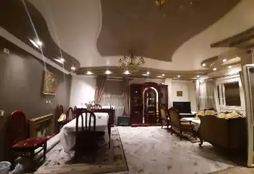 Apartments For sale - 3 rooms - floor 1