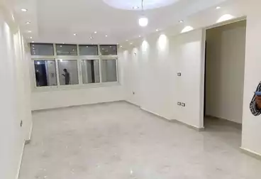 شقق للإيجار - 3 غرف - بالدور 1