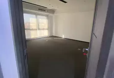 Administrative For sale - 5 rooms - floor 3