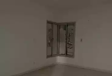 Apartments For sale - 3 rooms - floor 1
