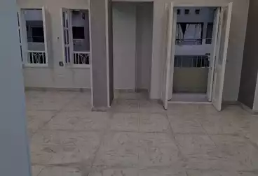 Apartments For sale - 3 rooms - floor 2