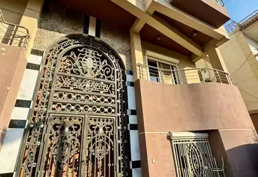 Separate Villa For sale - 8 rooms
