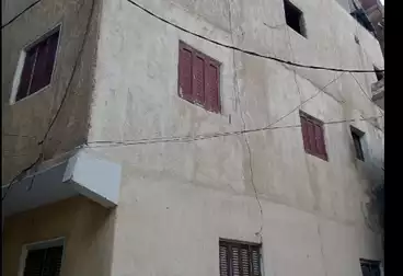House / Home For sale - 3 rooms