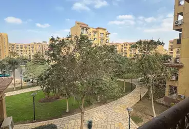 Apartments For sale - 3 rooms - floor 2