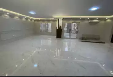 Apartments For rent - 3 rooms - floor 3