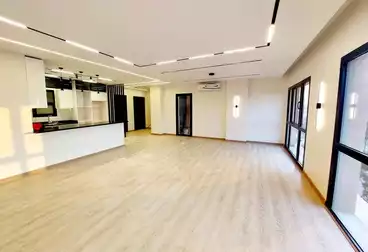 Apartments For rent - 3 rooms - floor 2