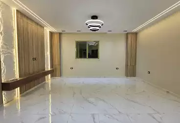 Apartments For sale - 2 rooms - floor 1