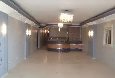 Furnished Apartment For sale - 3 rooms - floor 7