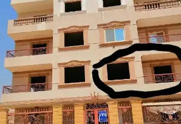 شقق للبيع - 3 غرف - بالدور 1