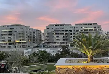 فيلا جاردن للبيع - 3 غرف - بالدور 0