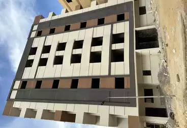 Apartments For sale - 3 rooms - floor 1