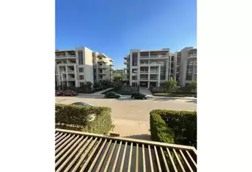 Apartments For sale - 3 rooms - floor 1