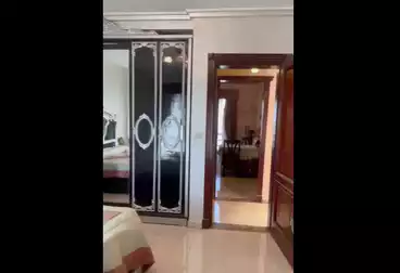 undefined undefined - 2 rooms - floor 6