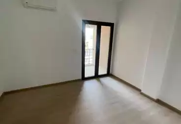 Apartments For sale - 3 rooms - floor 1