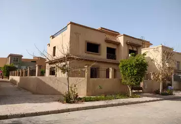 Separate Villa For sale - 6 rooms