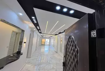 Apartments For sale - 3 rooms - floor 10