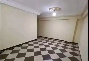 Apartments For sale - 3 rooms - floor 1