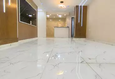 فيلا جاردن للبيع - 3 غرف - بالدور 0
